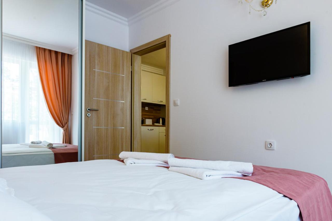 Sweet Homes 6 Apartments Sunny Beach Esterno foto
